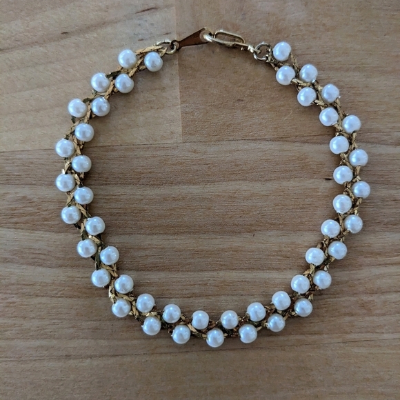 Source Unknown Jewelry - Vintage woven gold tone and pearl bracelet